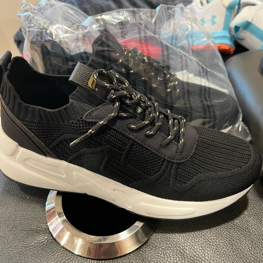 Fabletics Black Knit Sneakers with White Sole